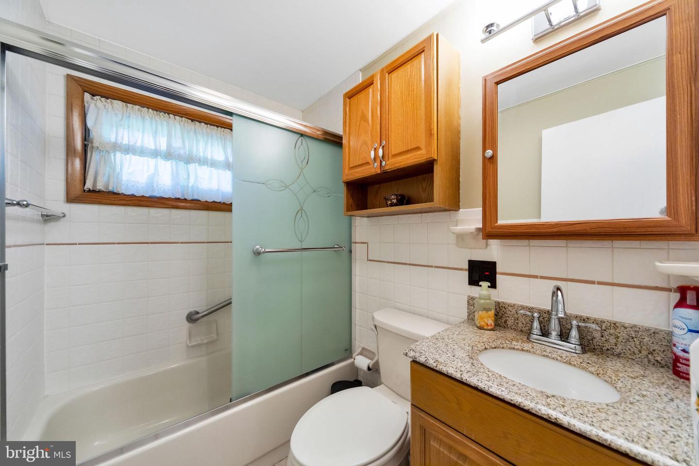2181 Springhouse Ln Property Photo 14