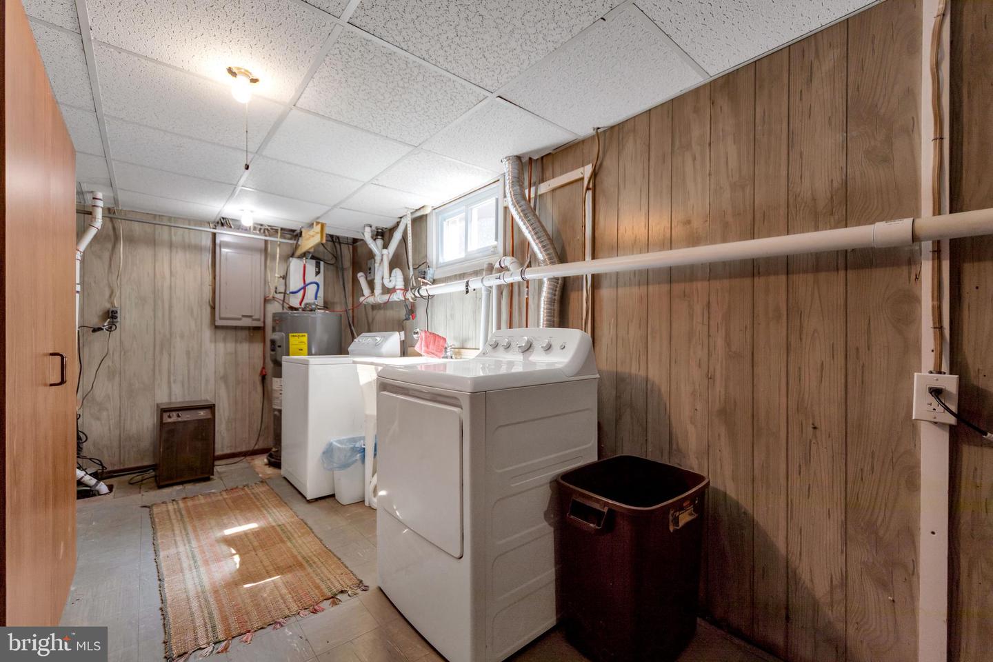 2181 Springhouse Ln Property Photo 27