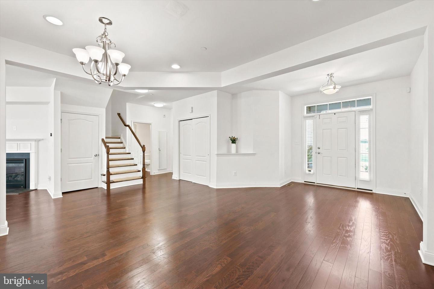 3541 Muirwood Dr Property Photo 4