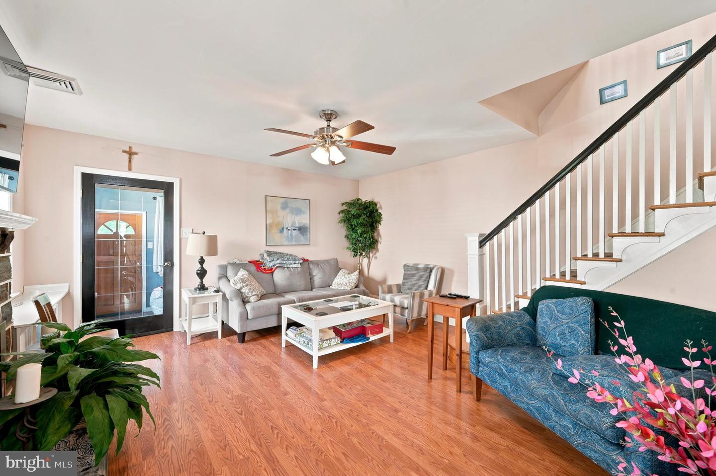 152 Shelbourne Rd Property Photo 7