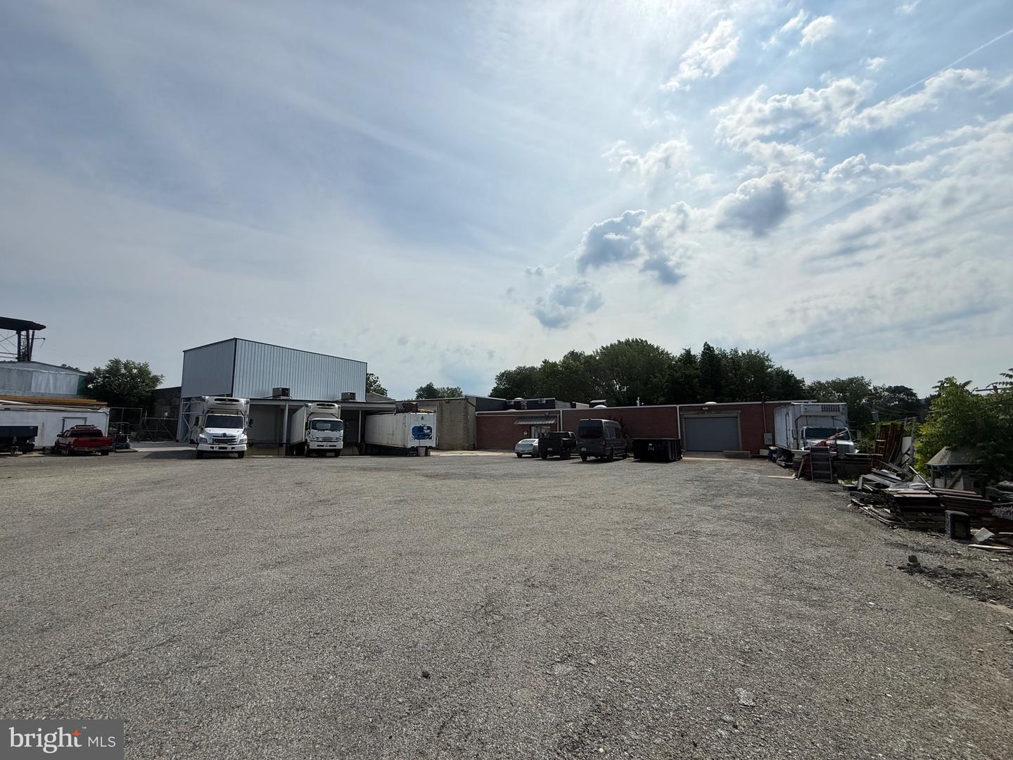 151 Pine St Property Photo 1