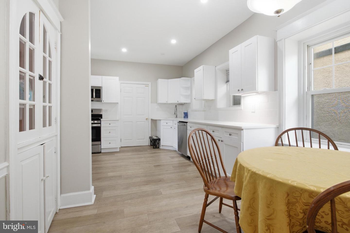 678 Ferne Blvd Property Photo 19
