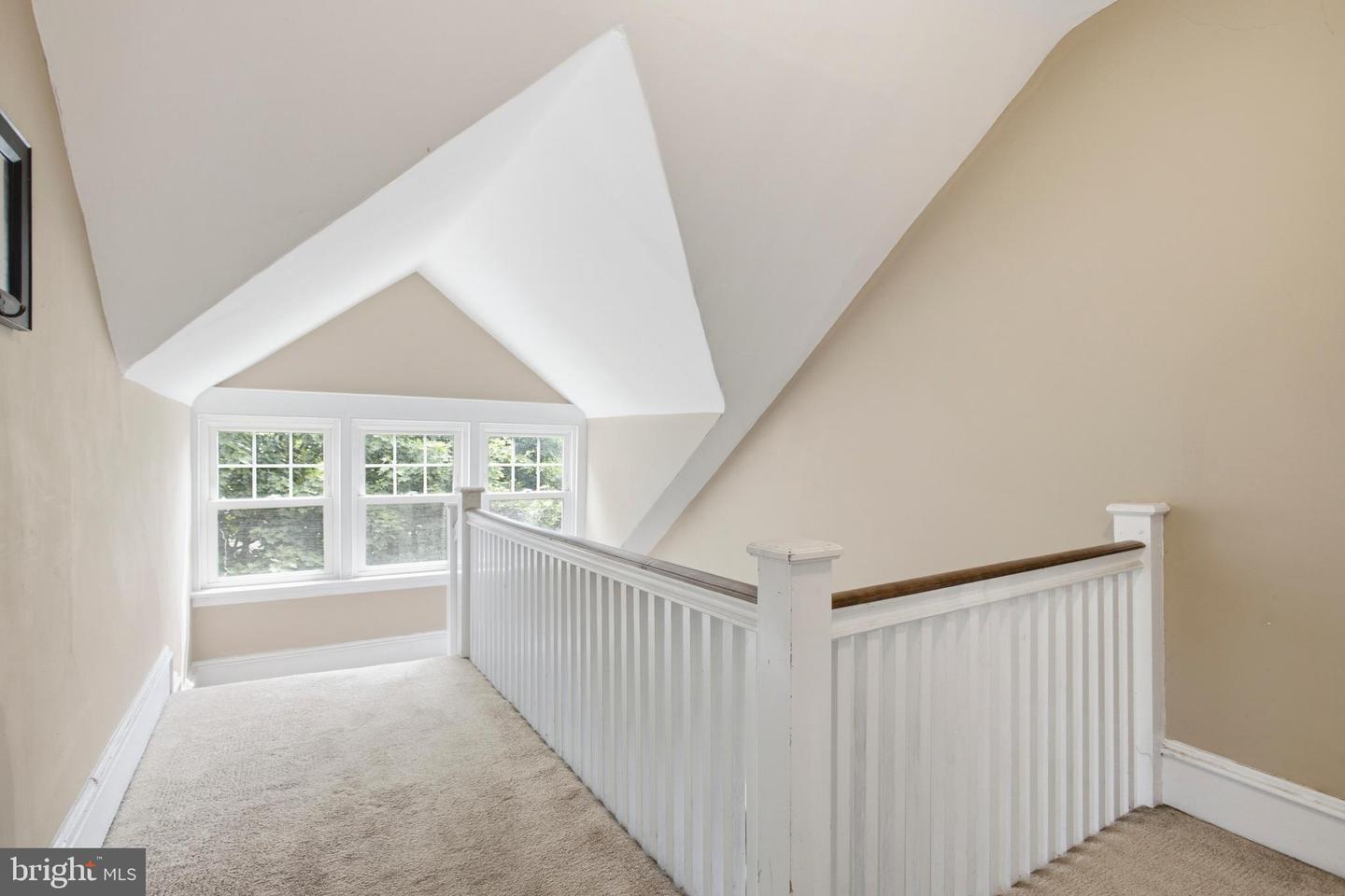 678 Ferne Blvd Property Photo 38