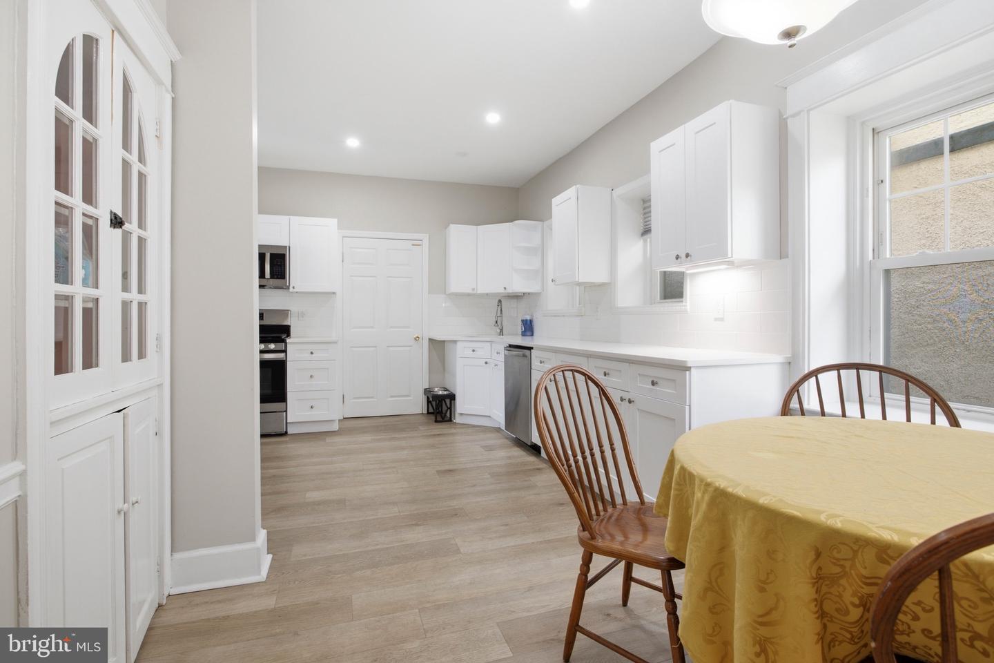 678 Ferne Blvd Property Photo 16