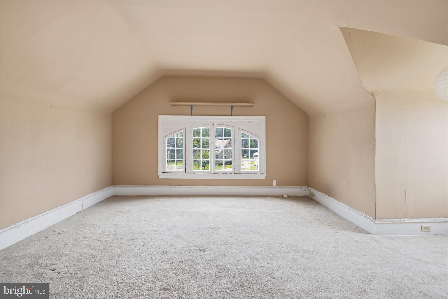 678 Ferne Blvd Property Photo 38
