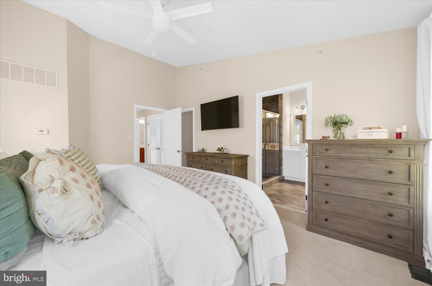 113 Avian Aly Property Photo 14