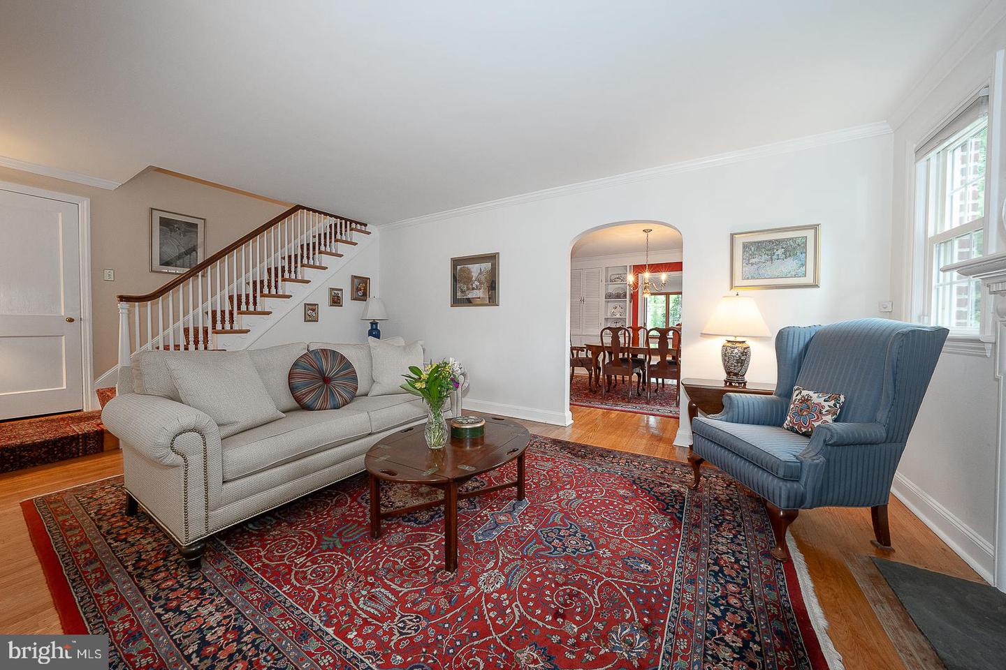 525 W Beechtree Ln Property Photo 8