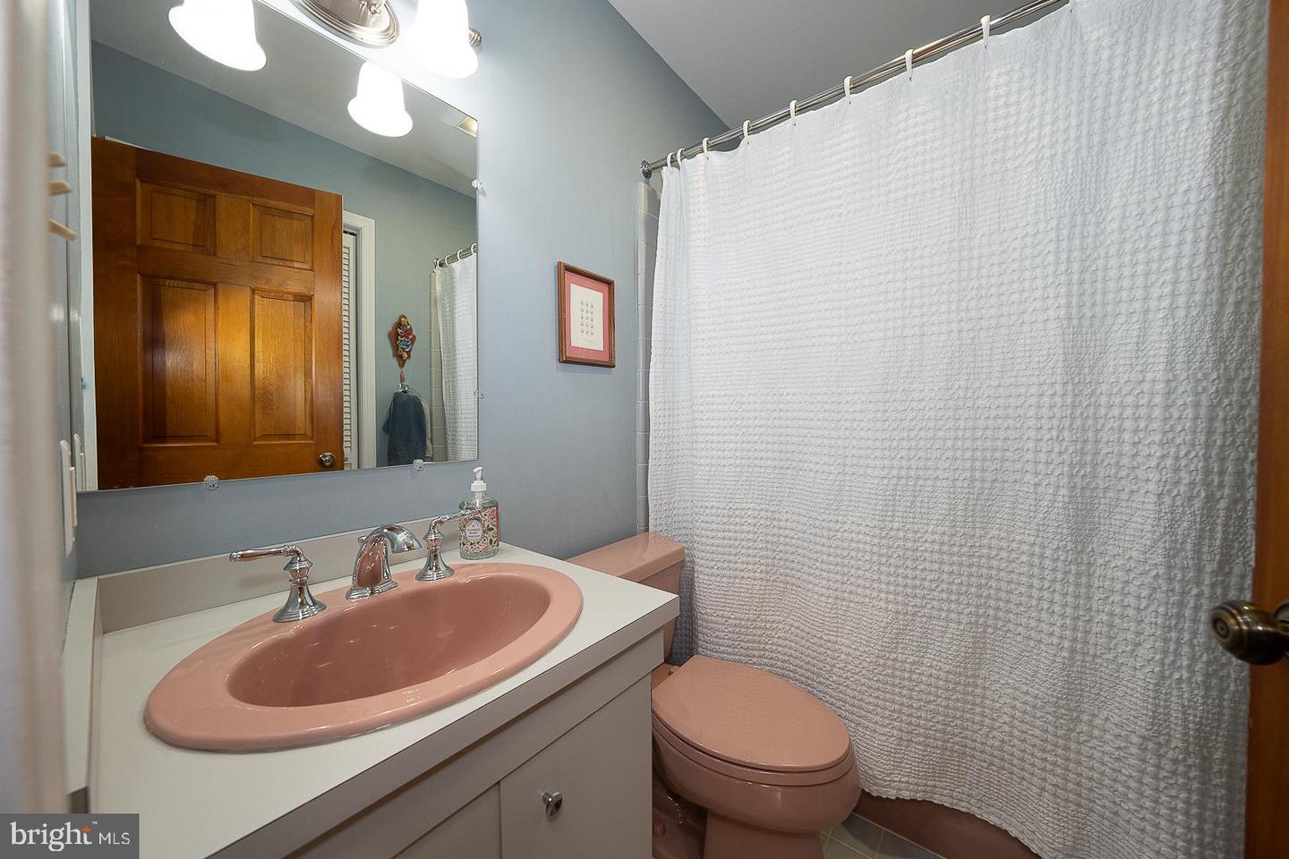 525 W Beechtree Ln Property Photo 23
