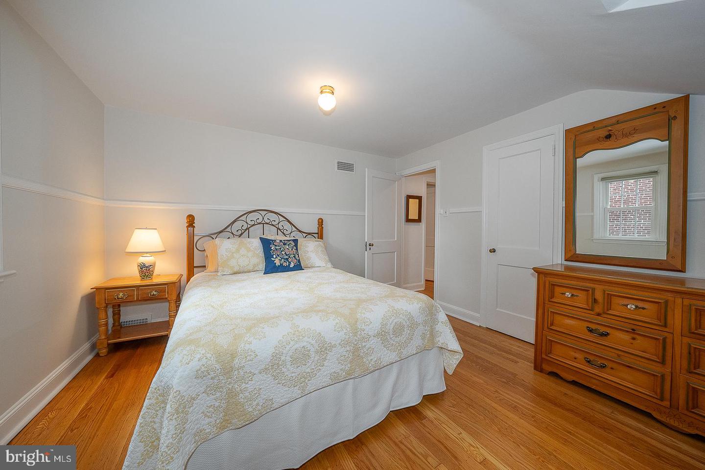 525 W Beechtree Ln Property Photo 29