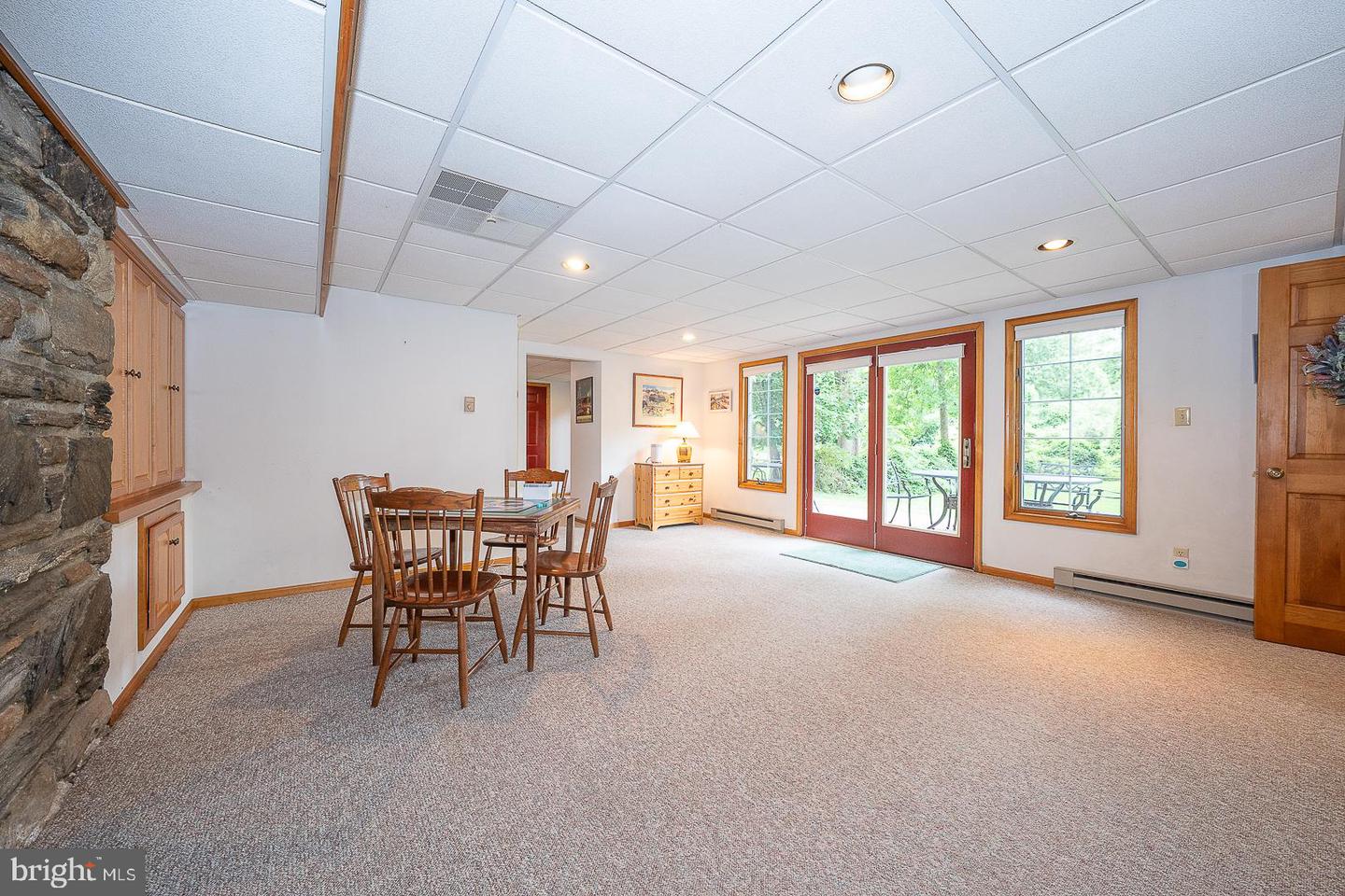 525 W Beechtree Ln Property Photo 34