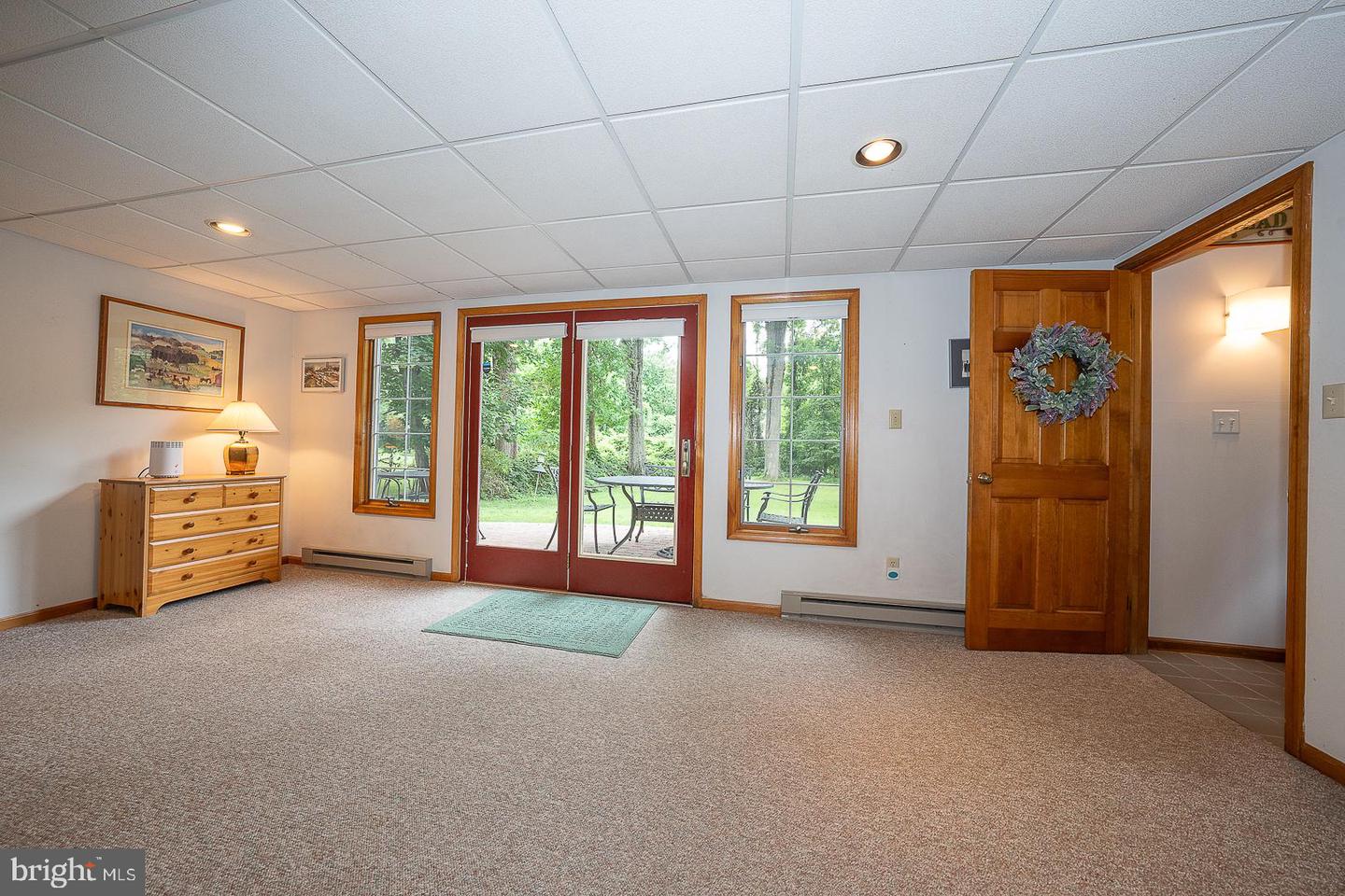 525 W Beechtree Ln Property Photo 35