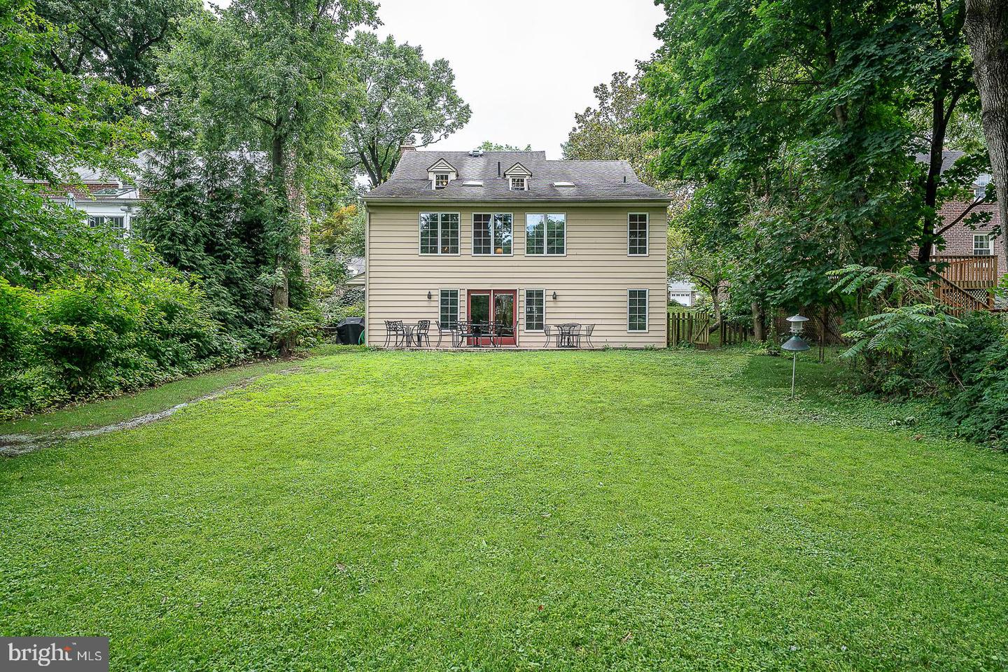 525 W Beechtree Ln Property Photo 44