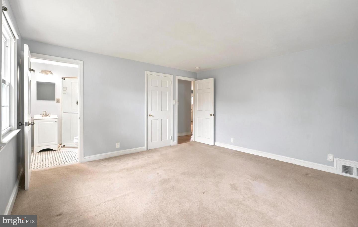 2434 Merwood Ln Property Photo 11