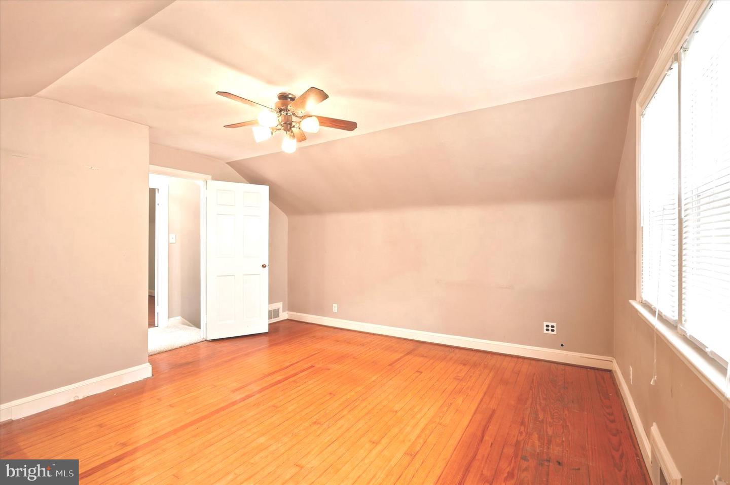 2434 Merwood Ln Property Photo 17