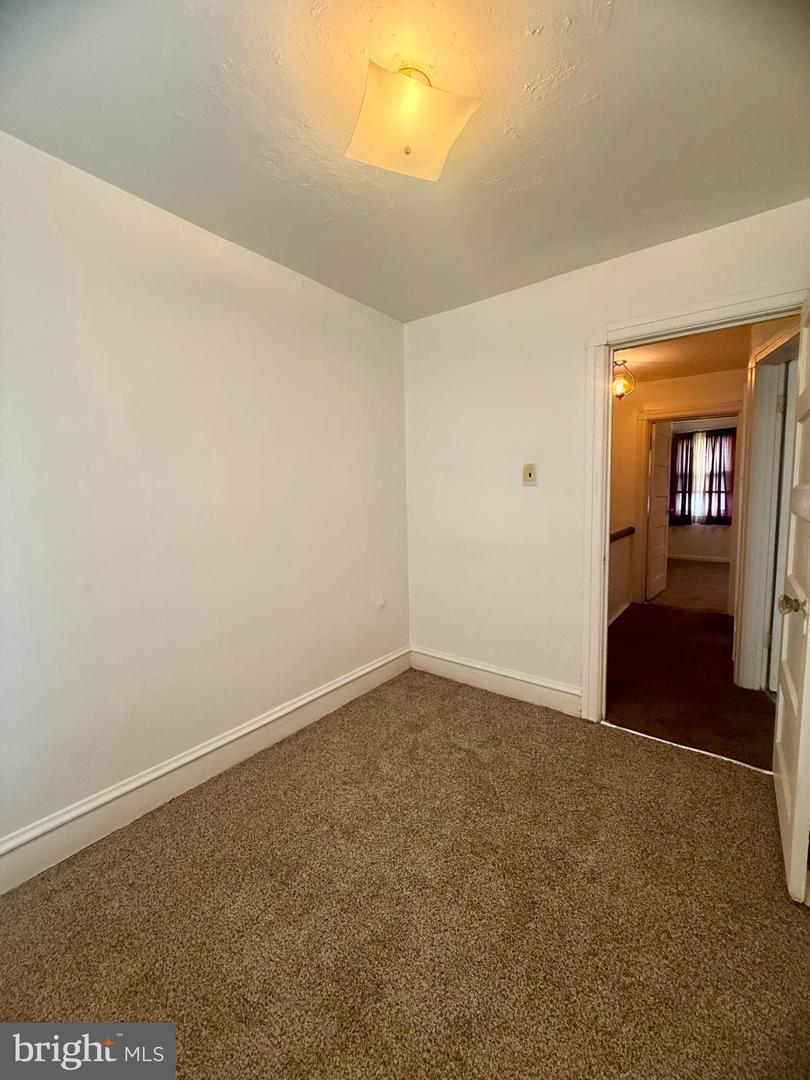 549 Littlecroft Rd Property Photo 21