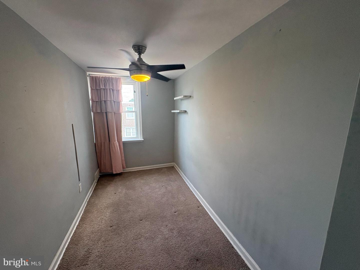 263 W Wyncliffe Ave Property Photo 15