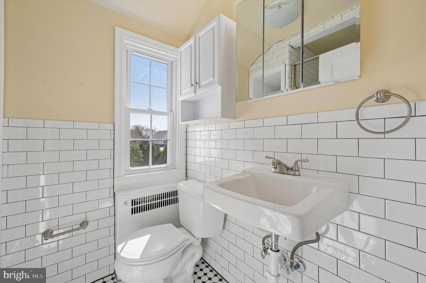 1156 Garfield Ave Property Photo 19