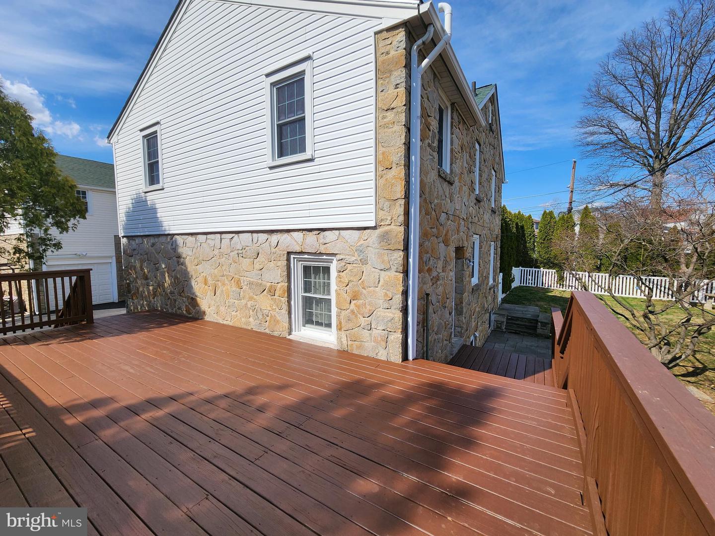 1156 Garfield Ave Property Photo 25