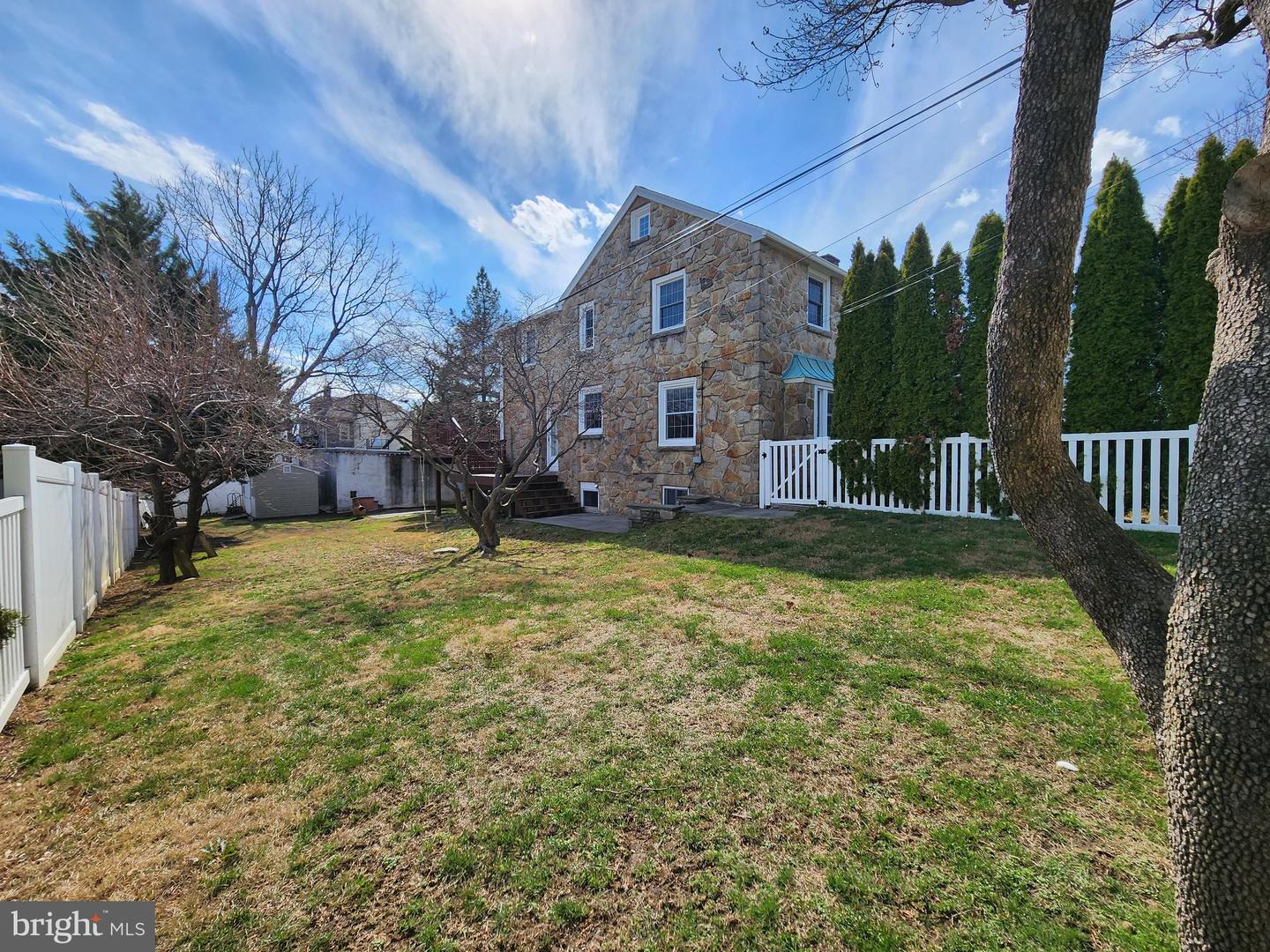 1156 Garfield Ave Property Photo 27