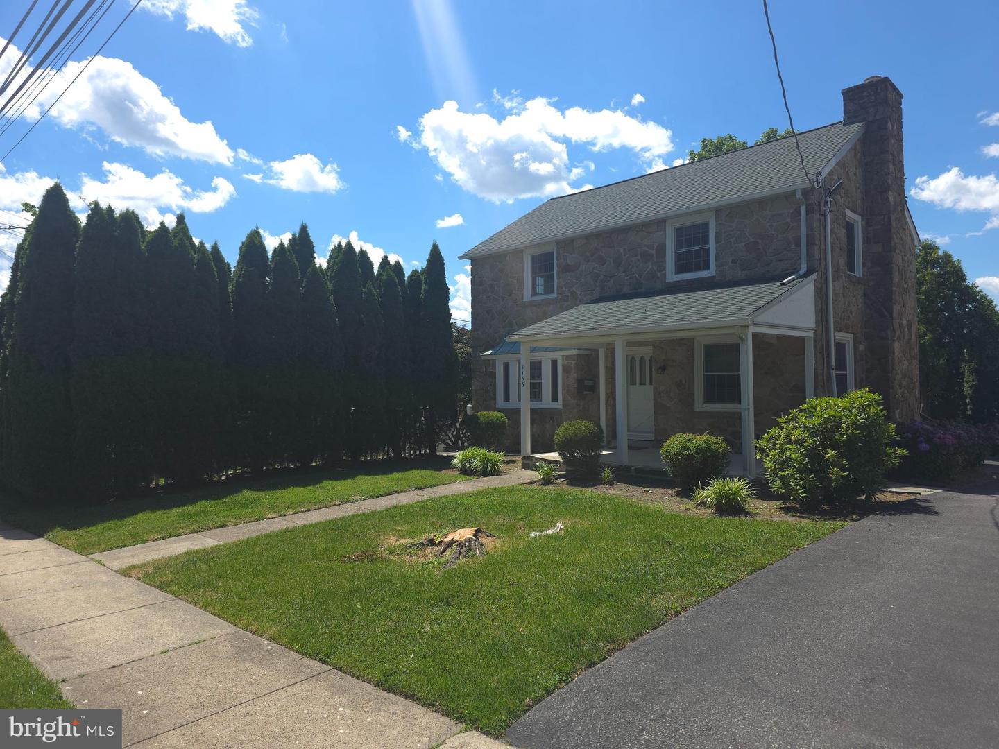 1156 Garfield Ave Property Photo 29