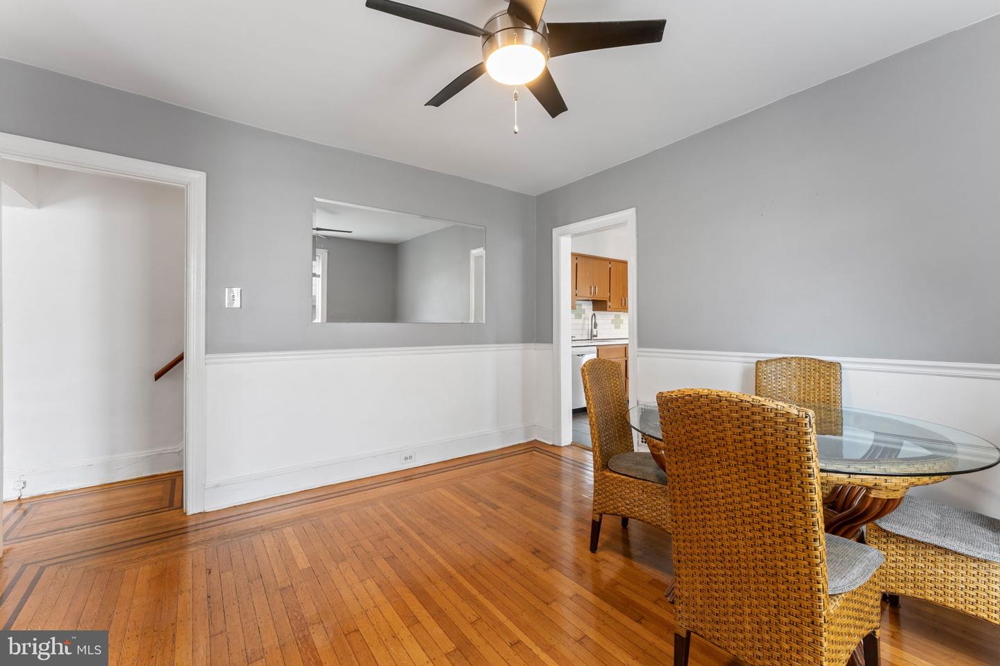 809 Ardmore Ave Property Photo 7