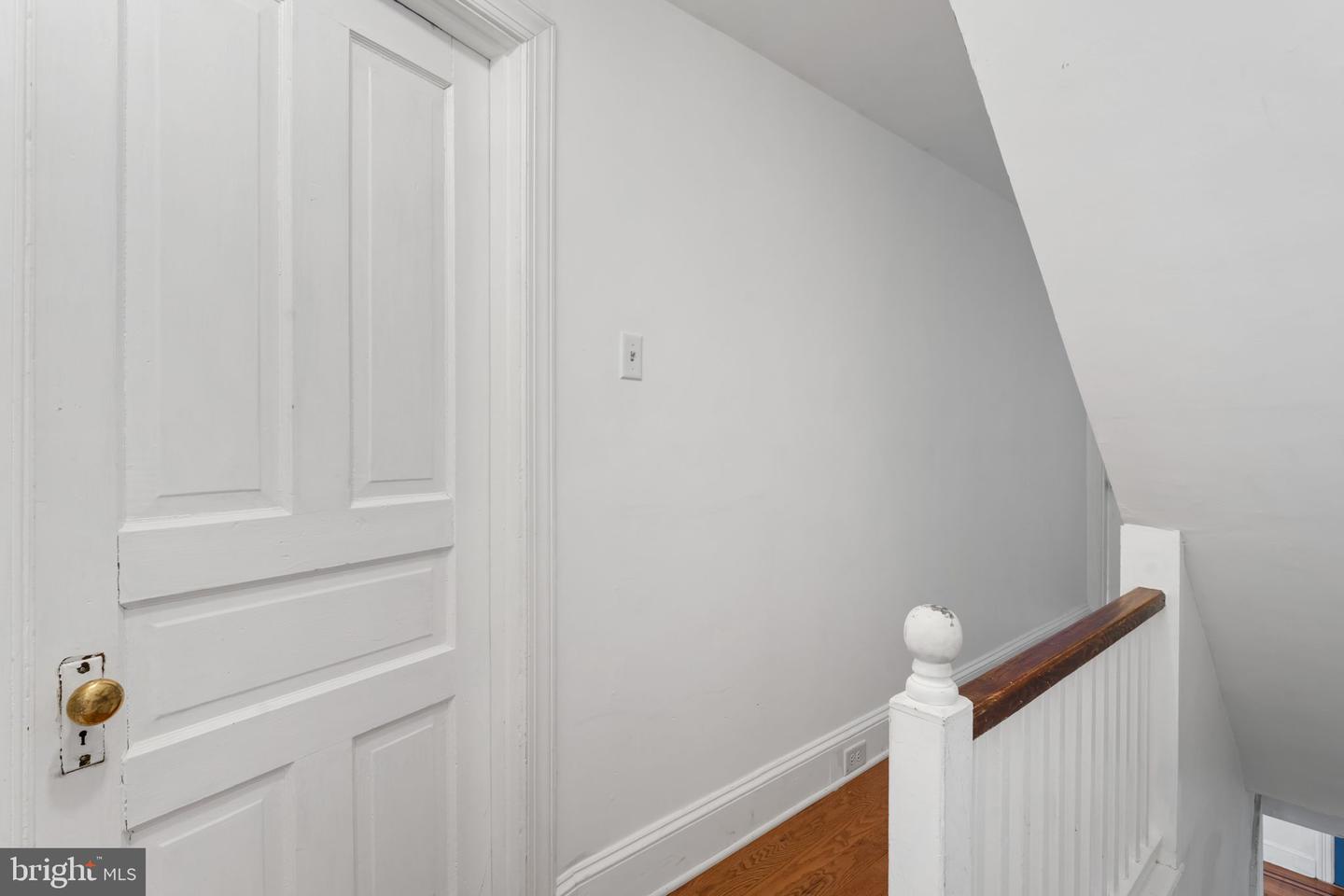 809 Ardmore Ave Property Photo 16