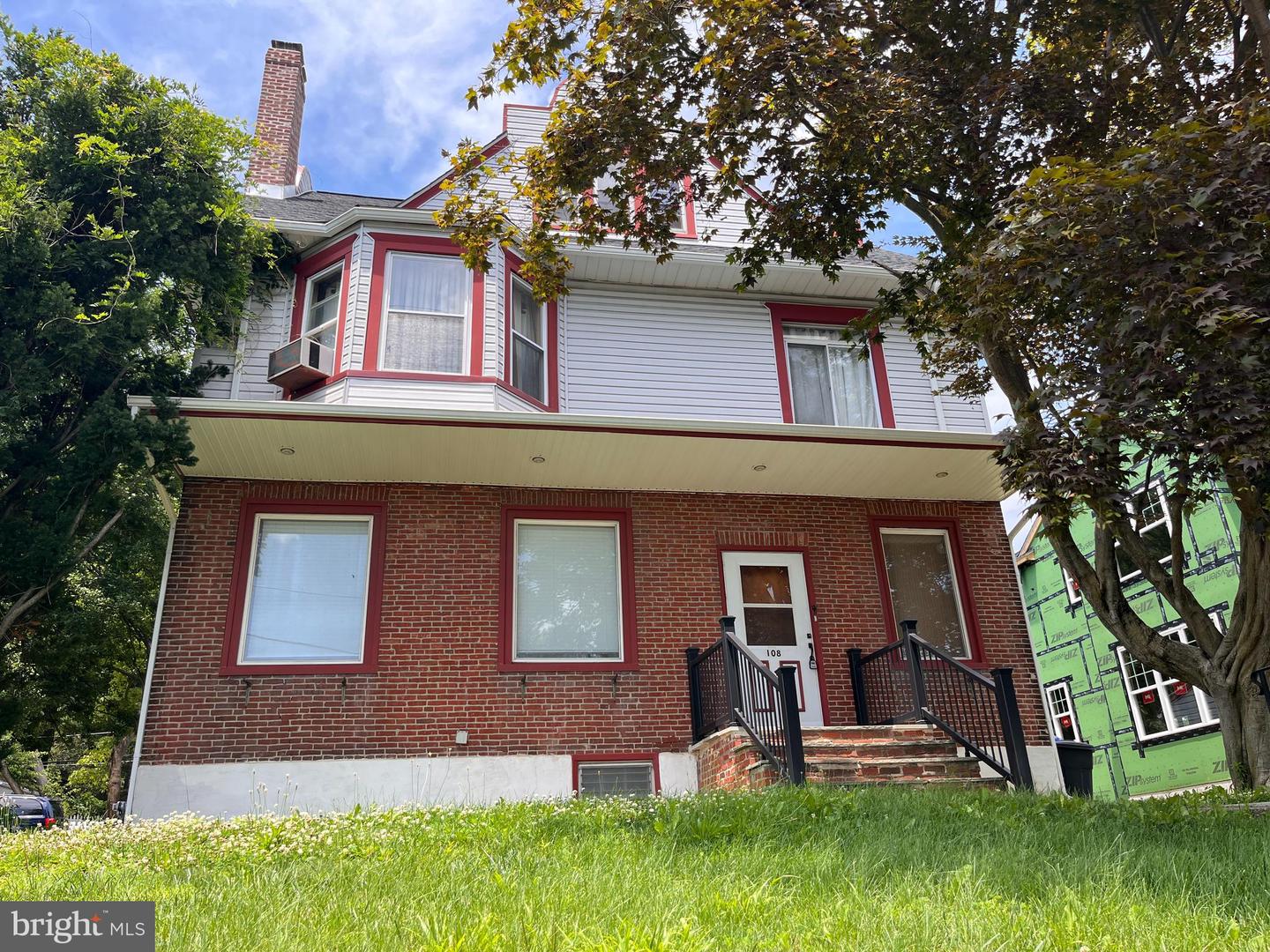 108 E Township Line Rd Property Photo 3
