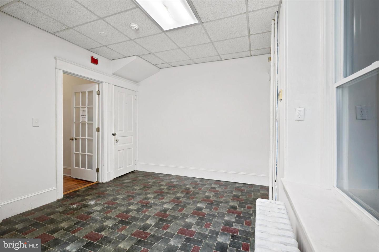 2206 Darby Rd Property Photo 15