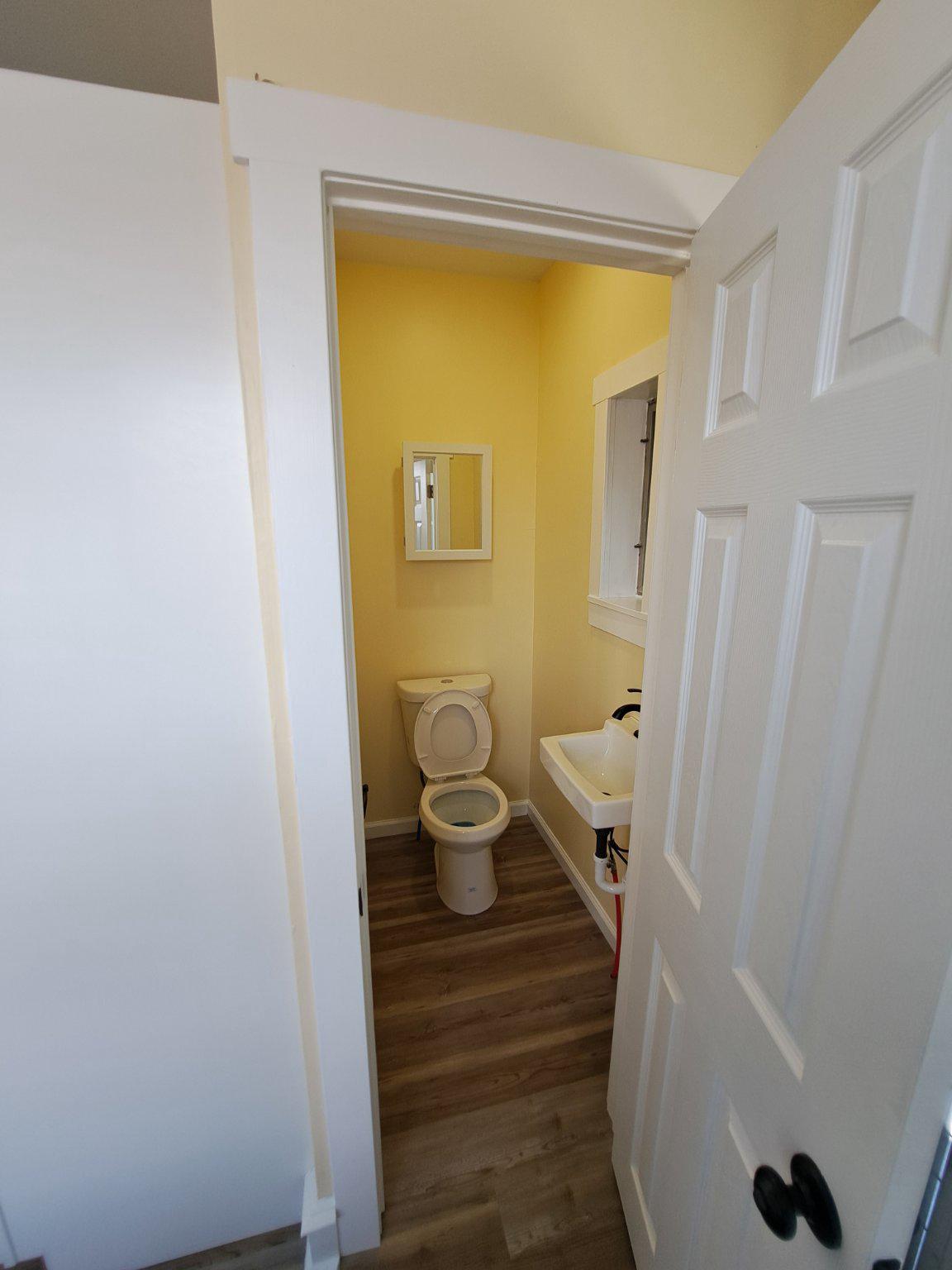 637 10th Ave Property Photo 9