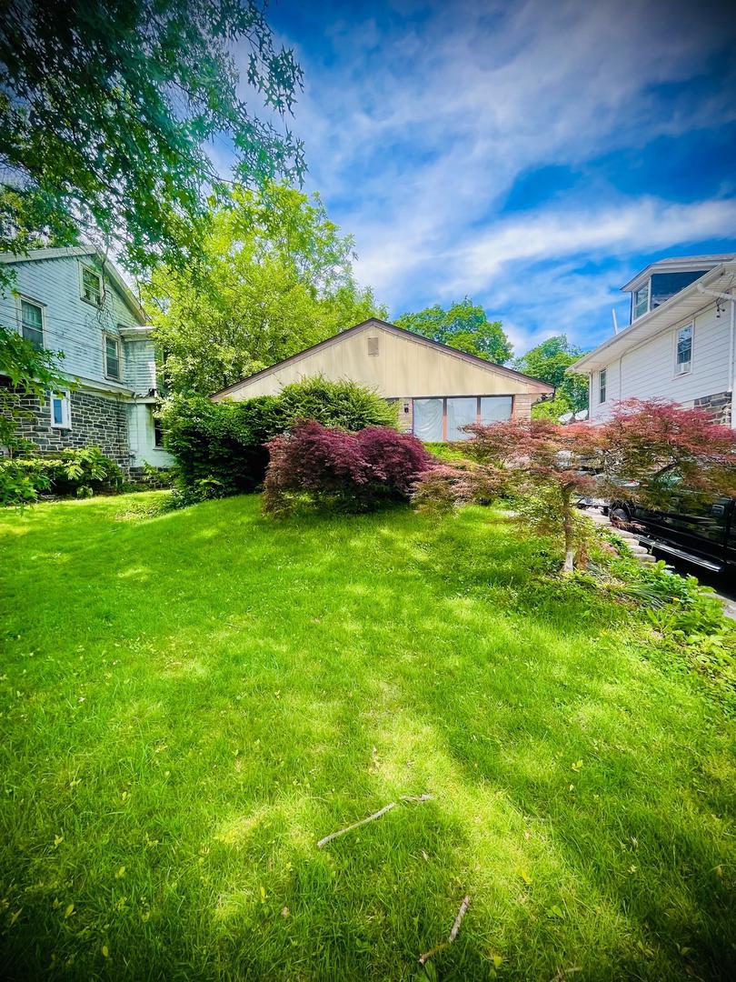 115 E Providence Rd Property Photo 1