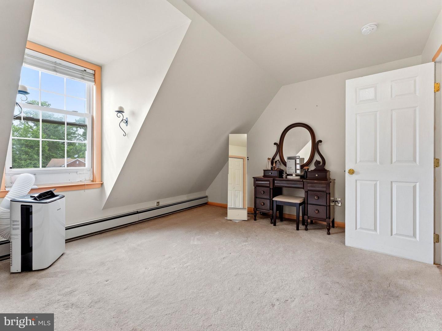 106 Merion Ave Property Photo 32