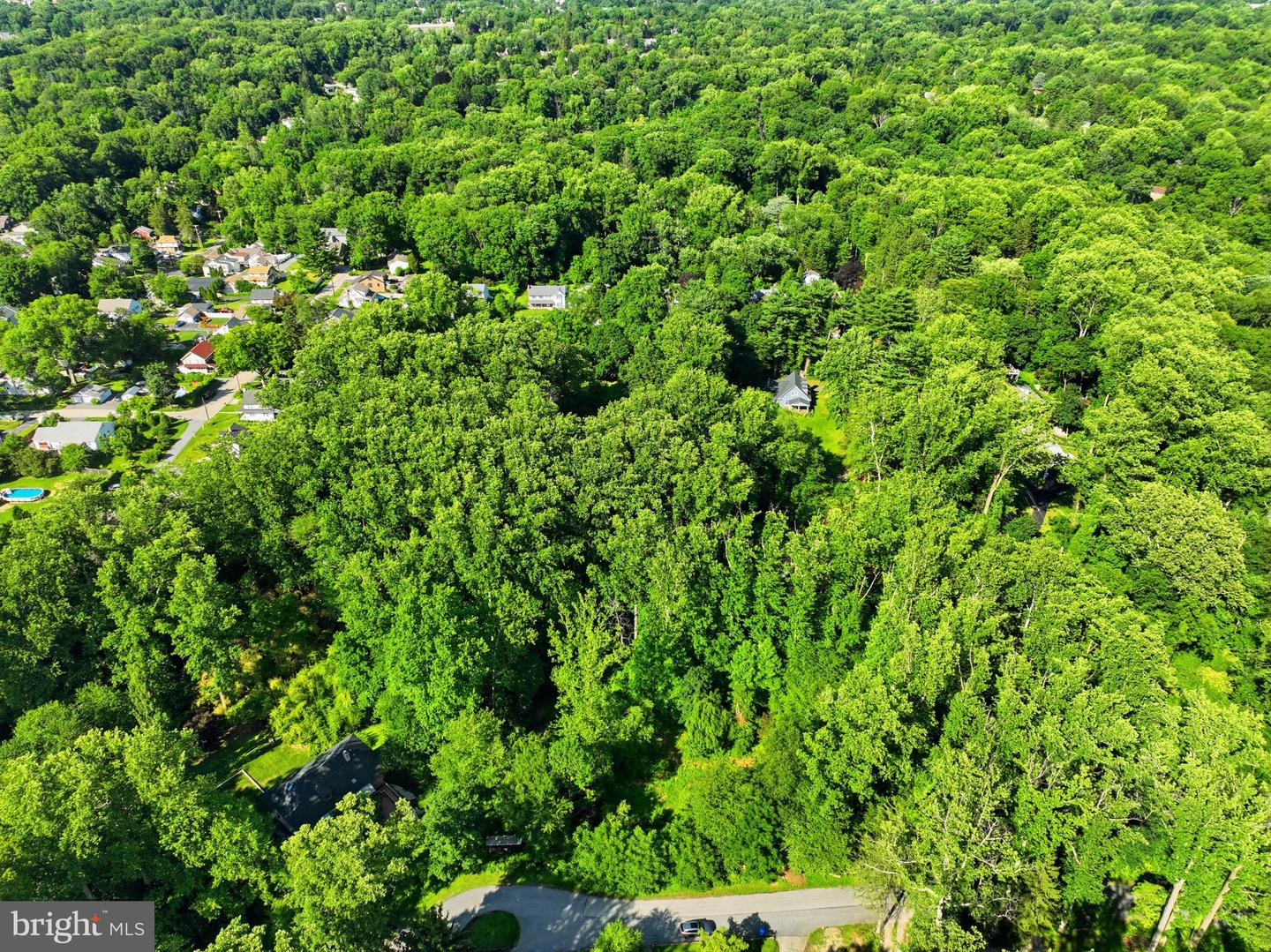 3 Foxwood Ln Property Photo 9