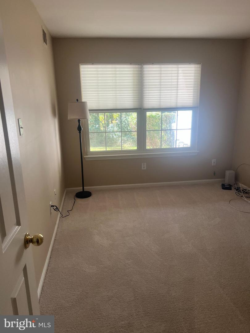 56 Bayberry Ct Property Photo 27