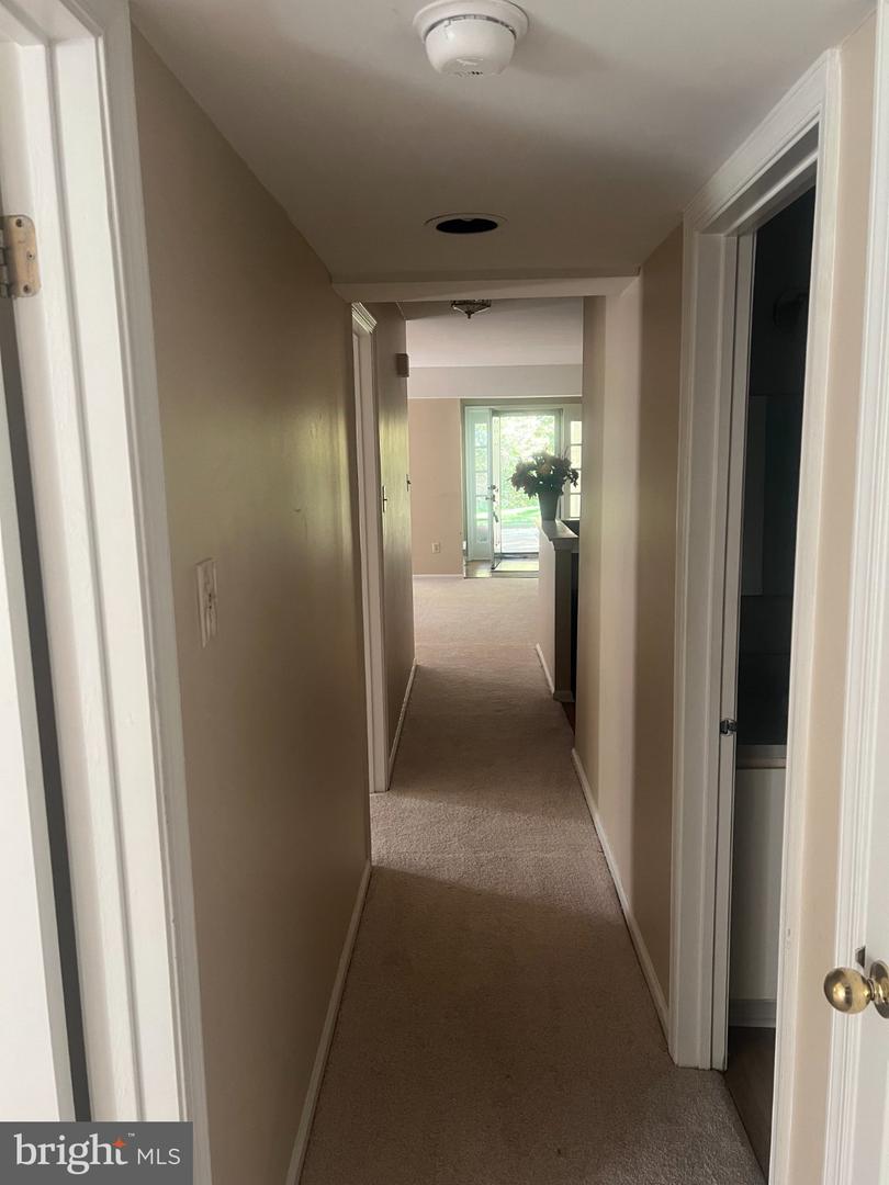 56 Bayberry Ct Property Photo 33