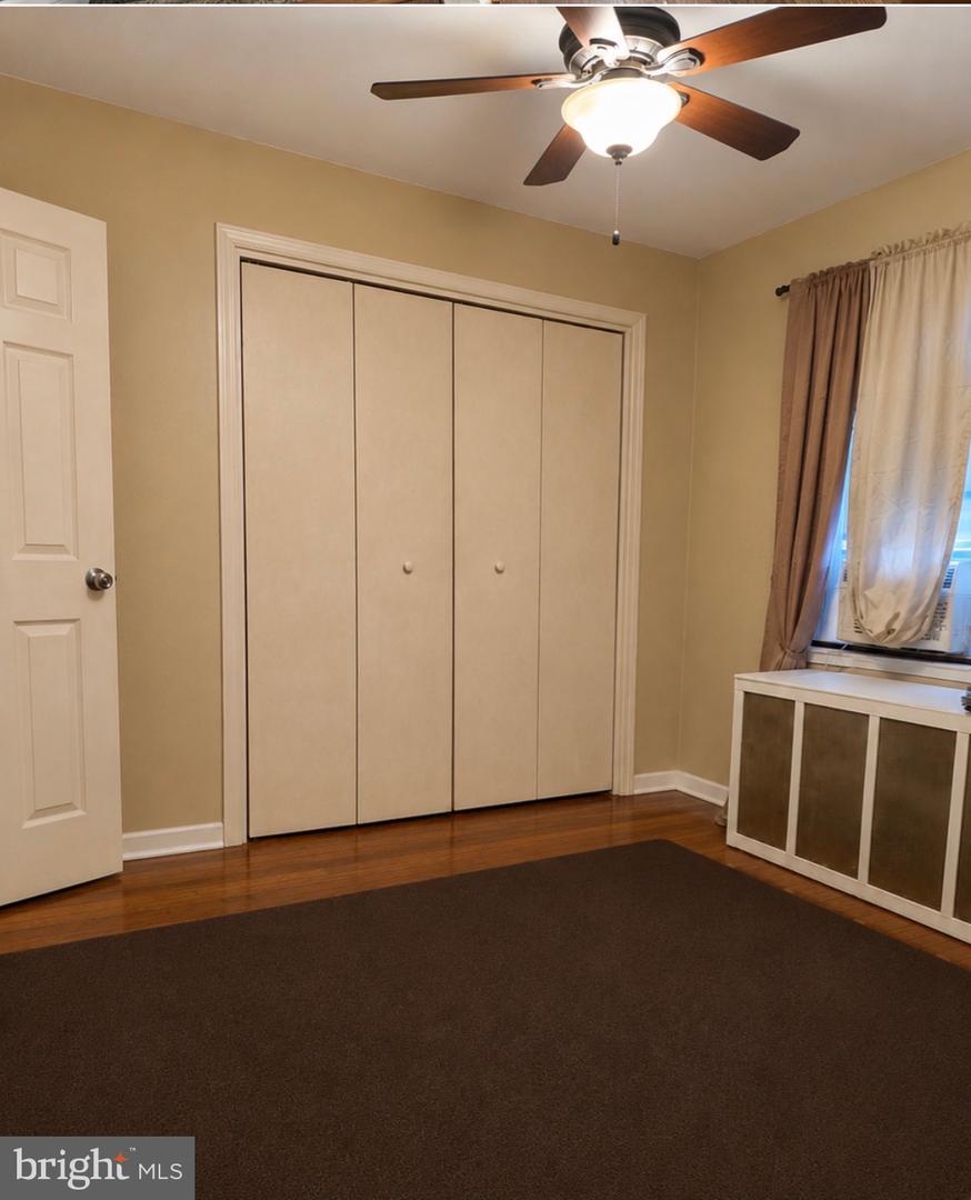 221 Ardmore Ave Property Photo 4