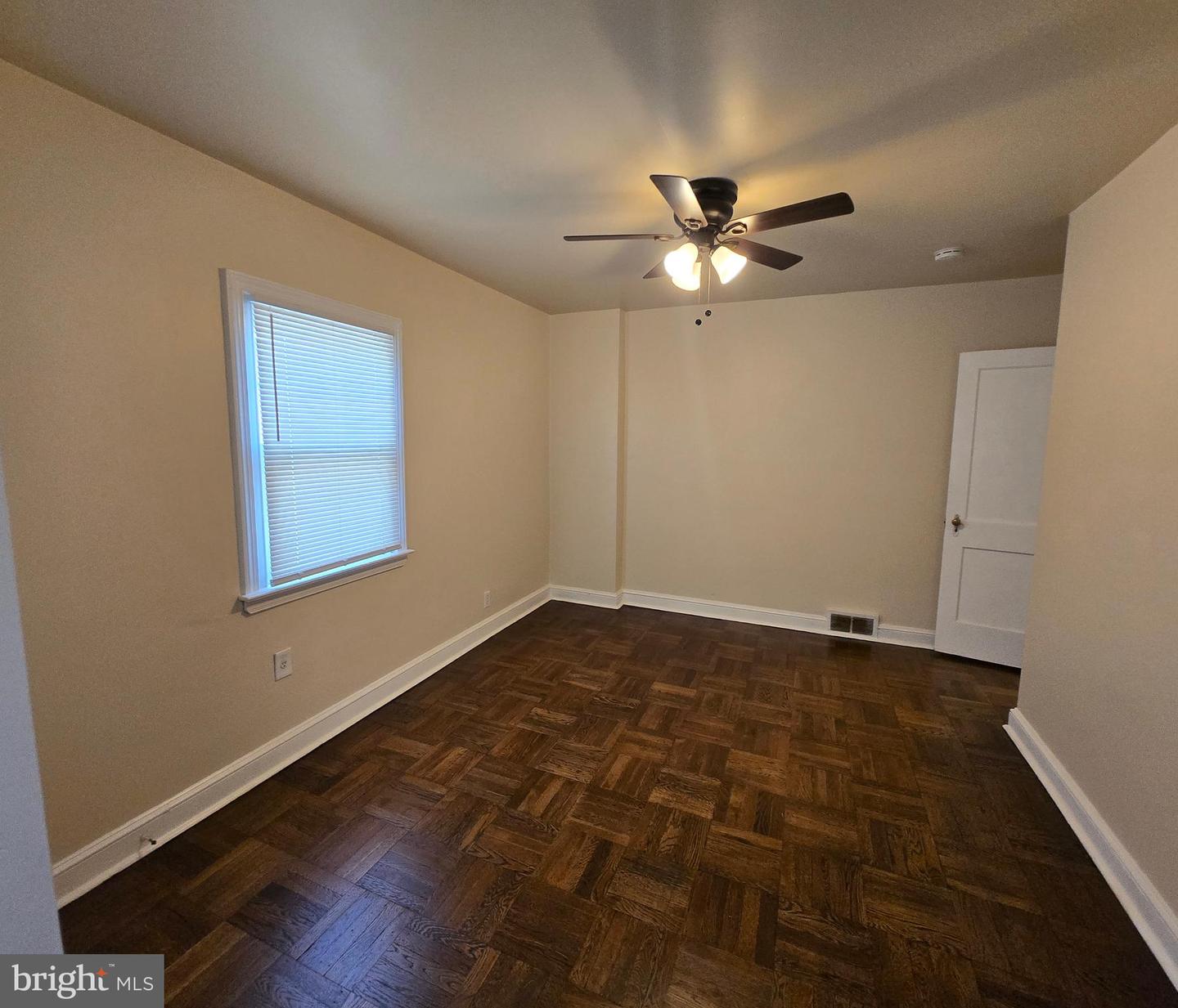 534 Rose St Property Photo 21