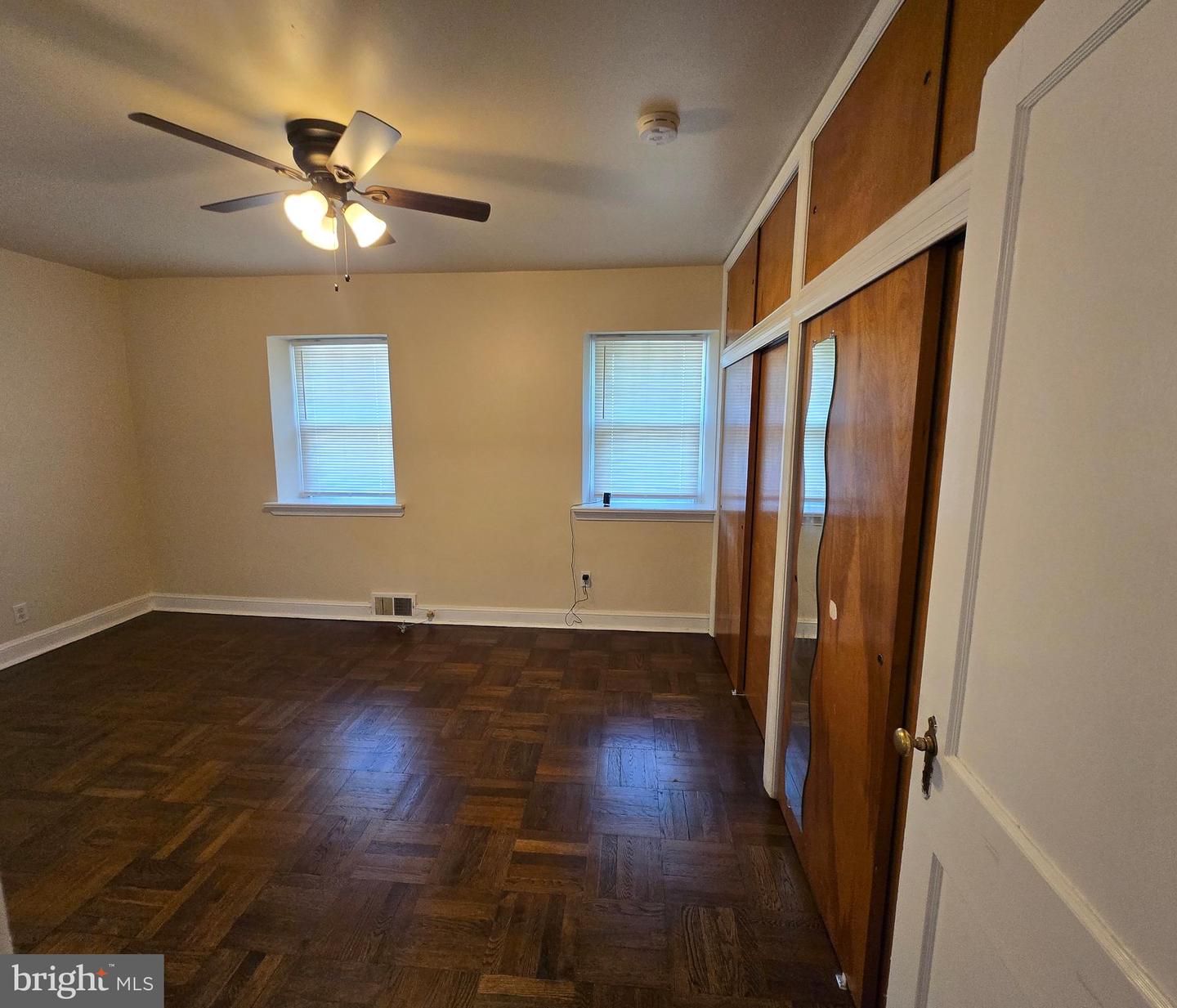 534 Rose St Property Photo 27