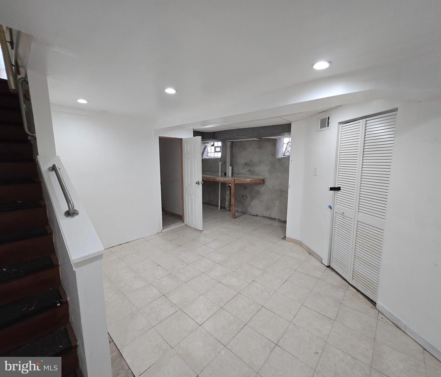 534 Rose St Property Photo 32