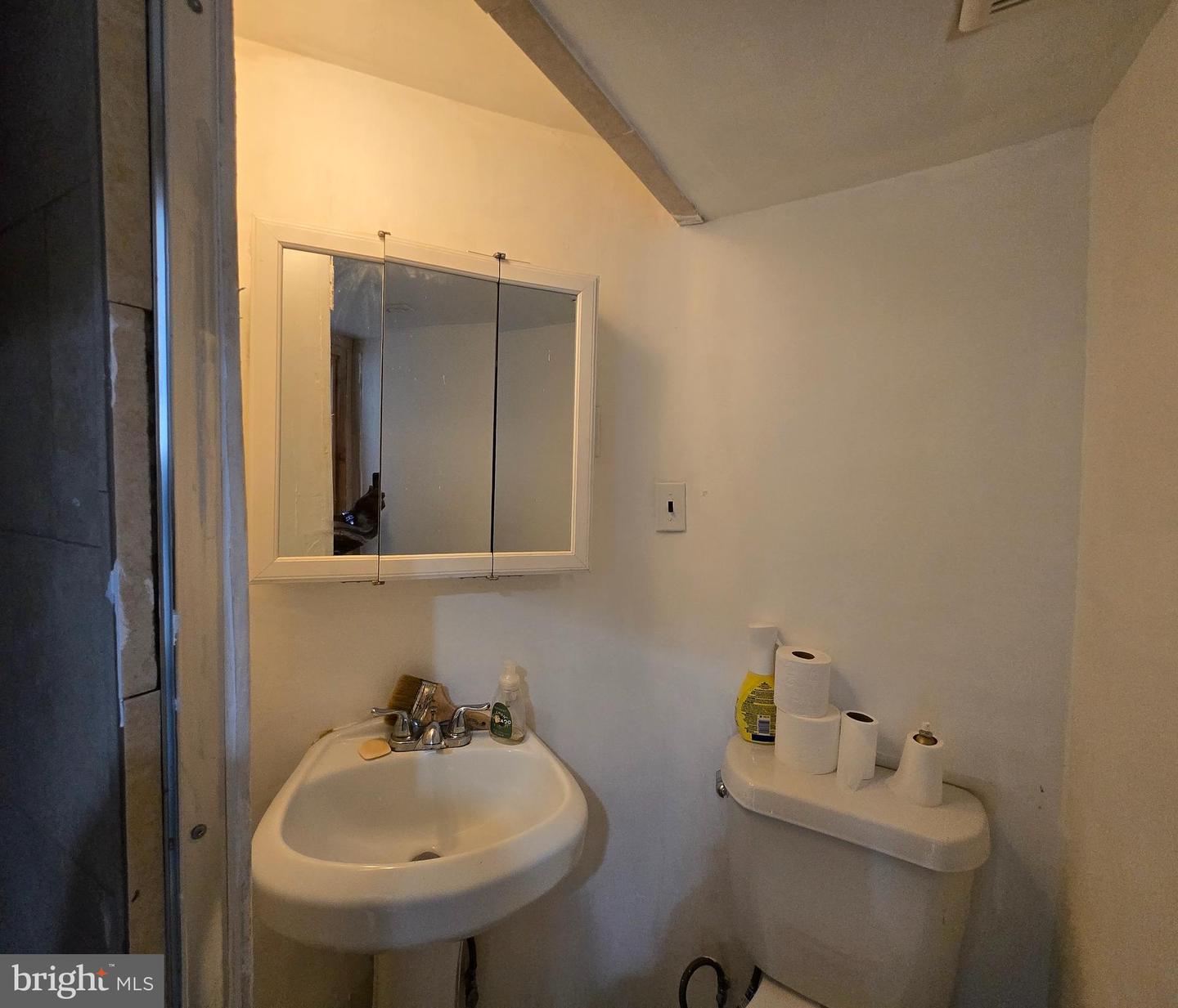 534 Rose St Property Photo 36