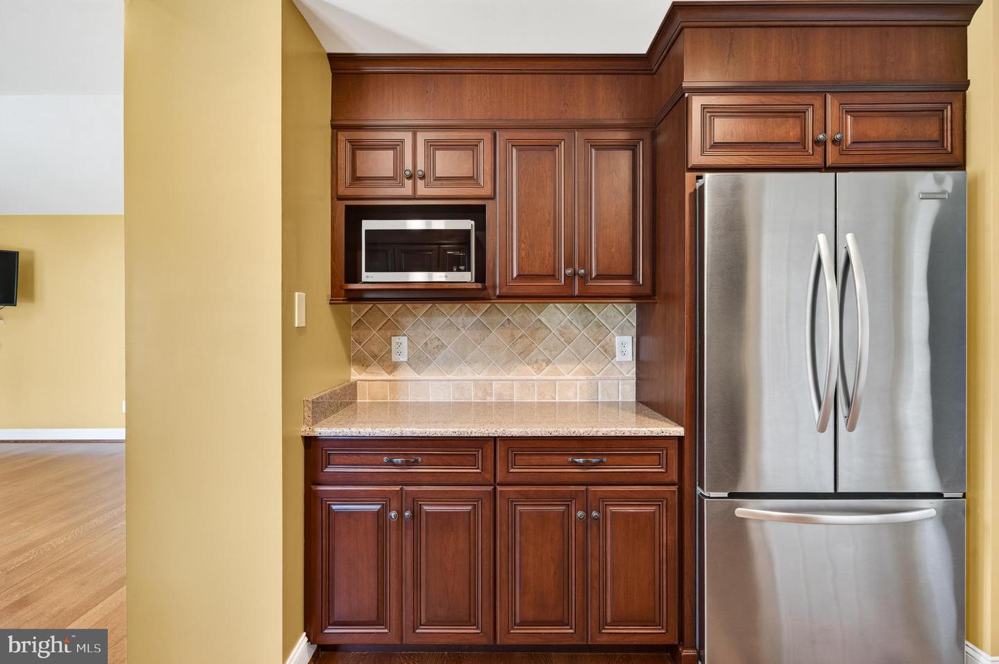 2741 Hillview Rd Property Photo 18