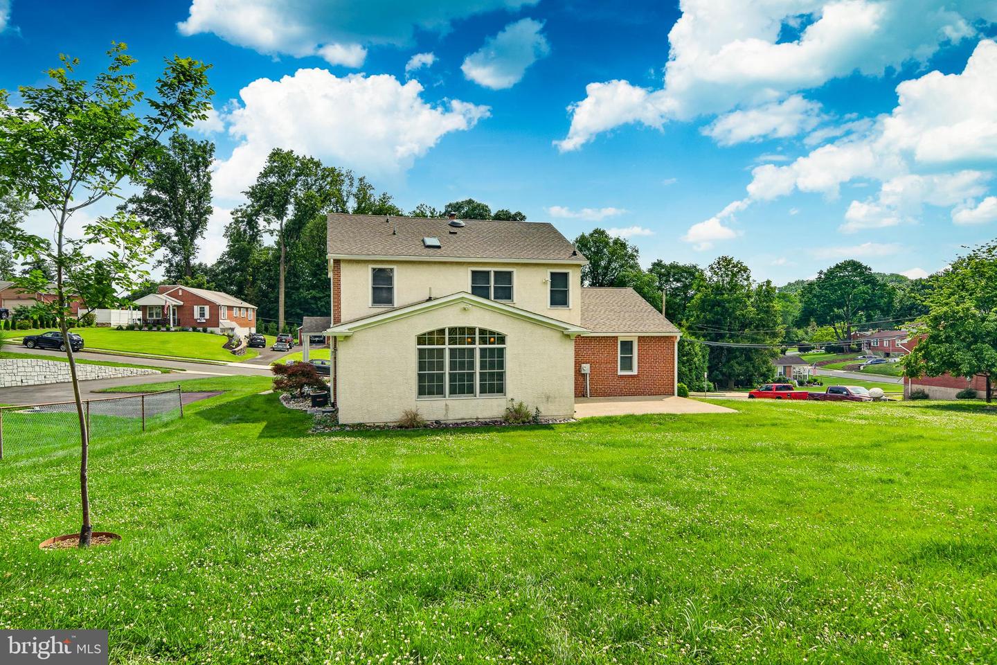 2741 Hillview Rd Property Photo 64