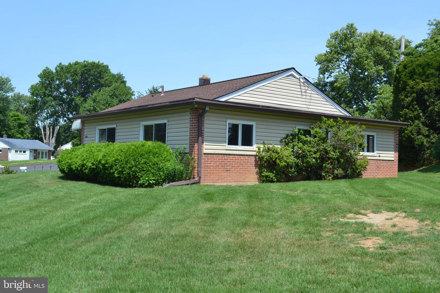 2220 Baldwin Run Dr Property Photo 7