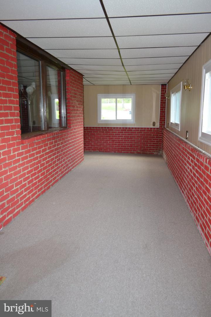 2220 Baldwin Run Dr Property Photo 32