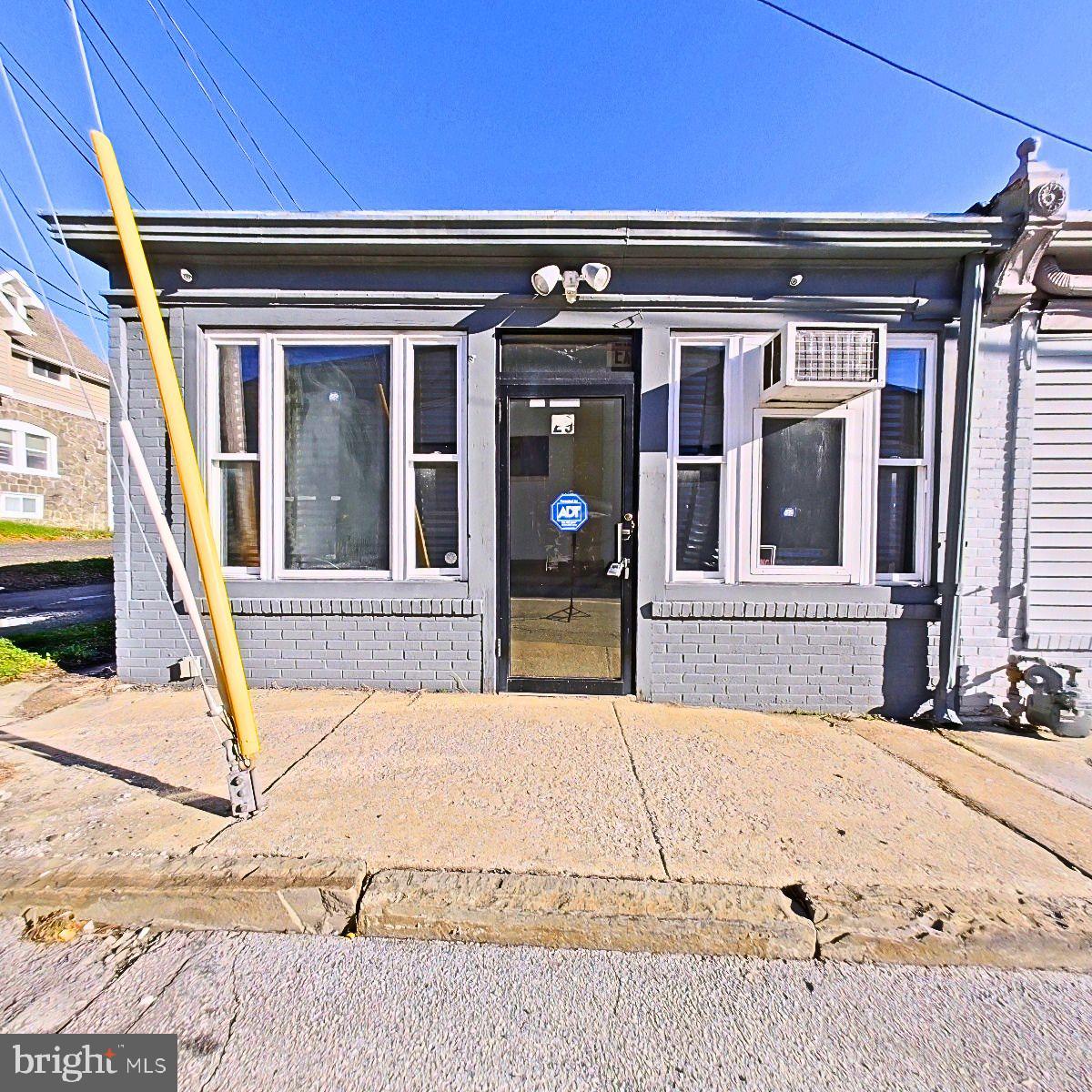 29 Madison Ave Property Photo 1