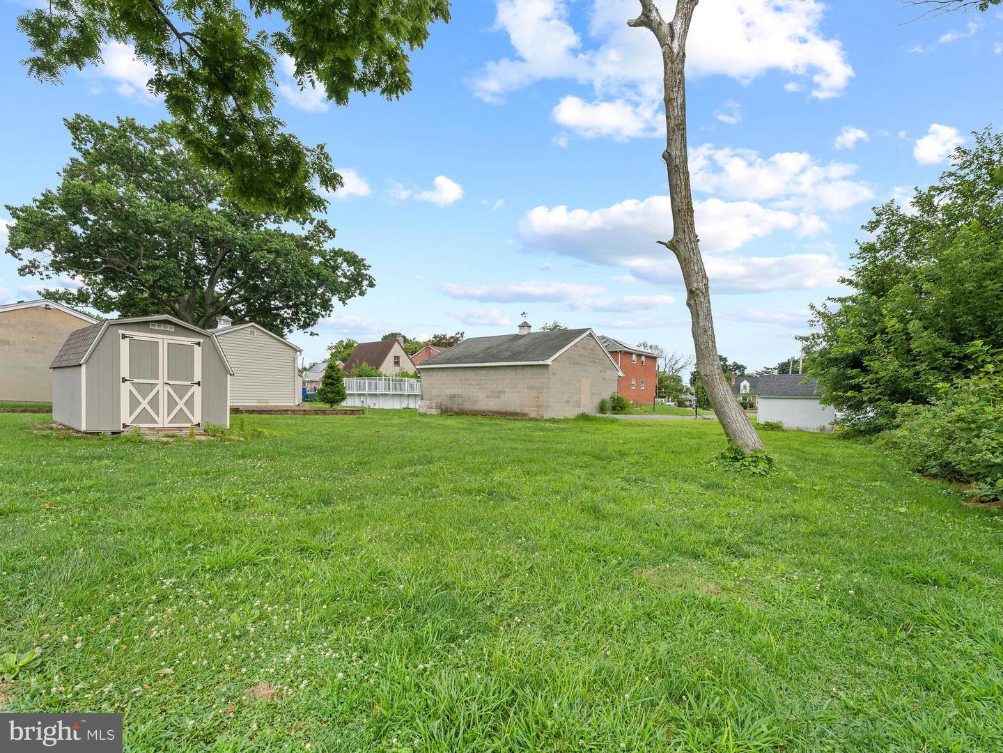 209 Upland Rd Property Photo 31