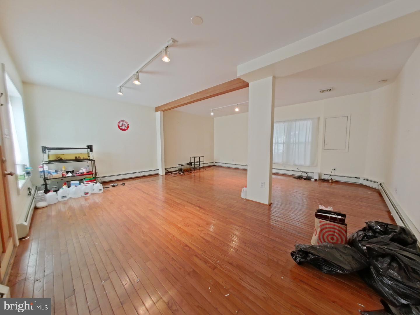 1746 Green Valley Rd Property Photo 5