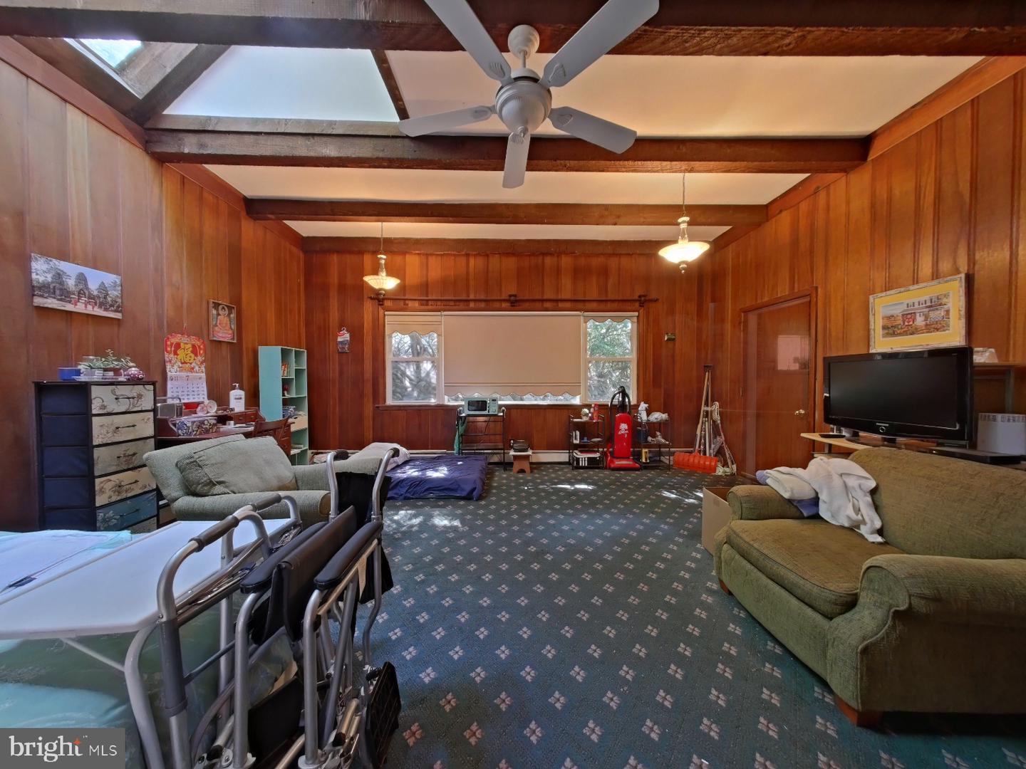 1746 Green Valley Rd Property Photo 7