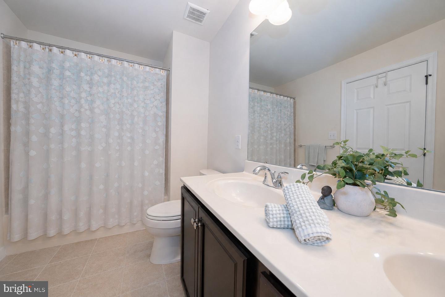 305 Sunny Brook Ln Property Photo 32
