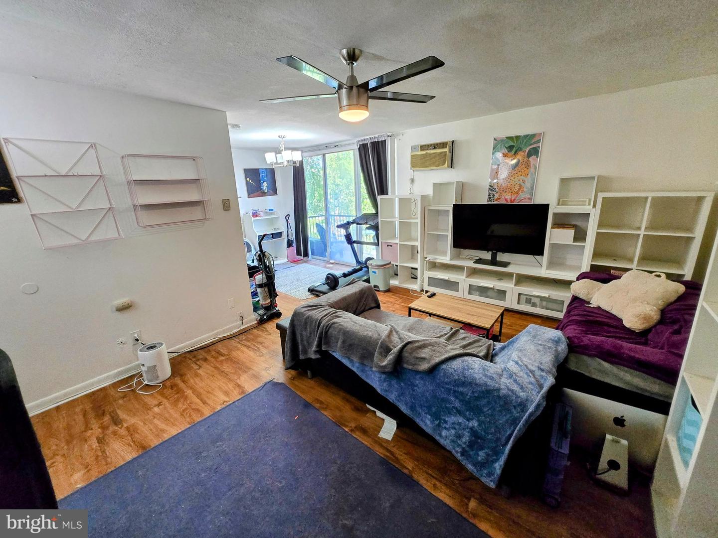 100 E Glenolden Ave #a-6 Property Photo 6