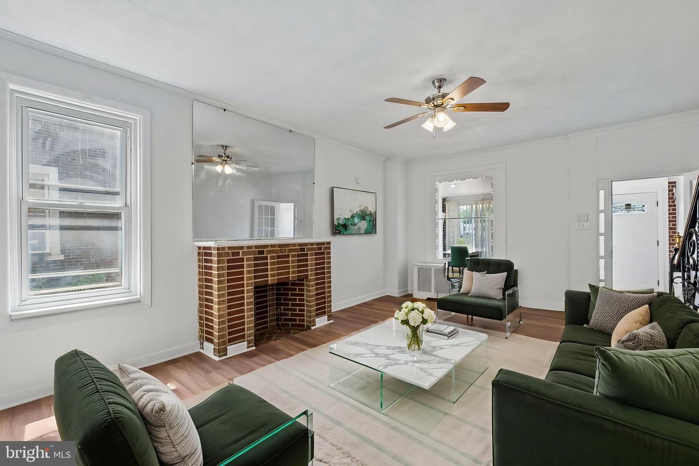 627 Walnut St Property Photo 1